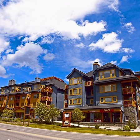 Downtown Loft, Mountain Views, Fireplace, Couple'S Retreat, Walker'S Paradise Canmore Esterno foto